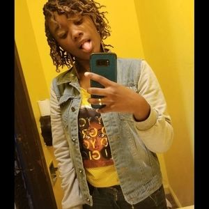 Meet your Posher, Precious